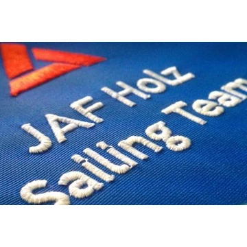 Hímzés - 1 szín - kis logó